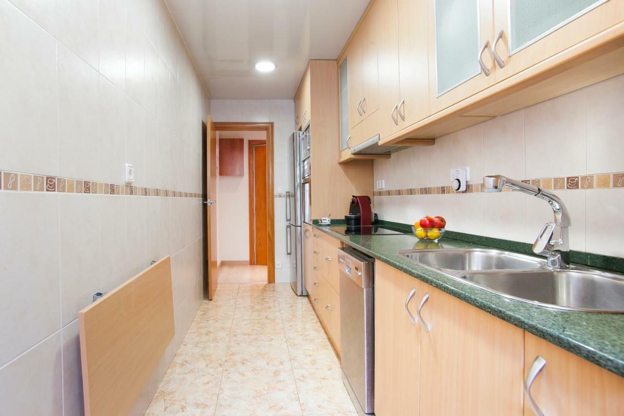 Tendency Apartments Forum 2 Sant Adrià de Besòs Esterno foto