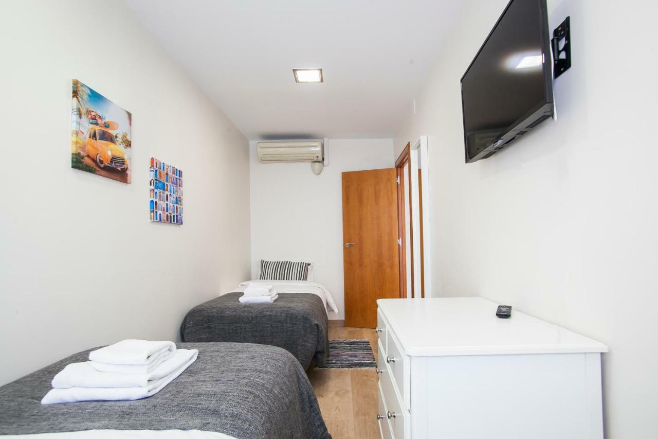 Tendency Apartments Forum 2 Sant Adrià de Besòs Esterno foto